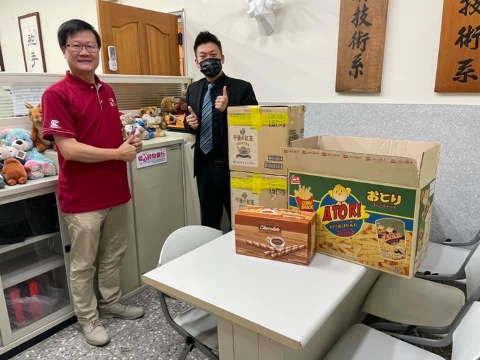 林政勳學務長拋磚引玉辦理愛心食物銀