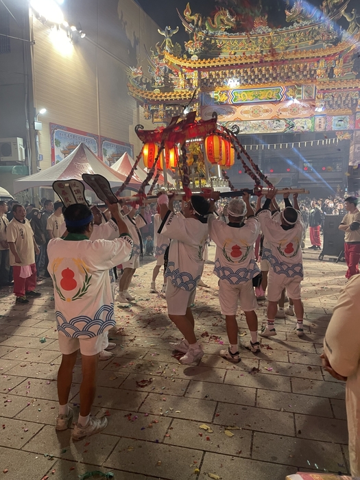 墩仔腳城隍廟日式神轎
