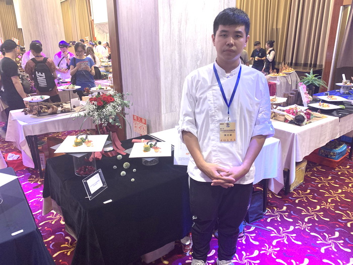 陳志豪同學西式主餐銀牌圖片