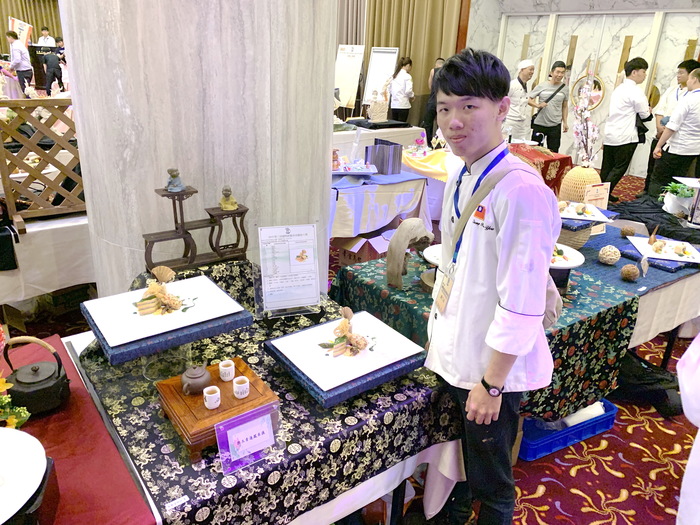 鐘仁佑同學中式主菜銀牌圖片