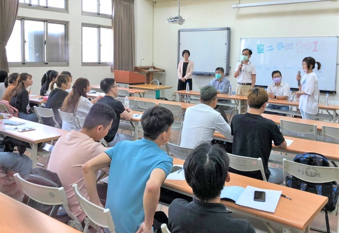 中臺科大副校長鄭凱元 介紹中臺特色