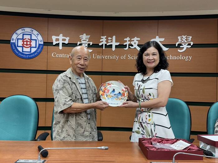 國際藝術家吳炫三談「藝術與生命」 中臺科大師生體悟創作真諦圖片