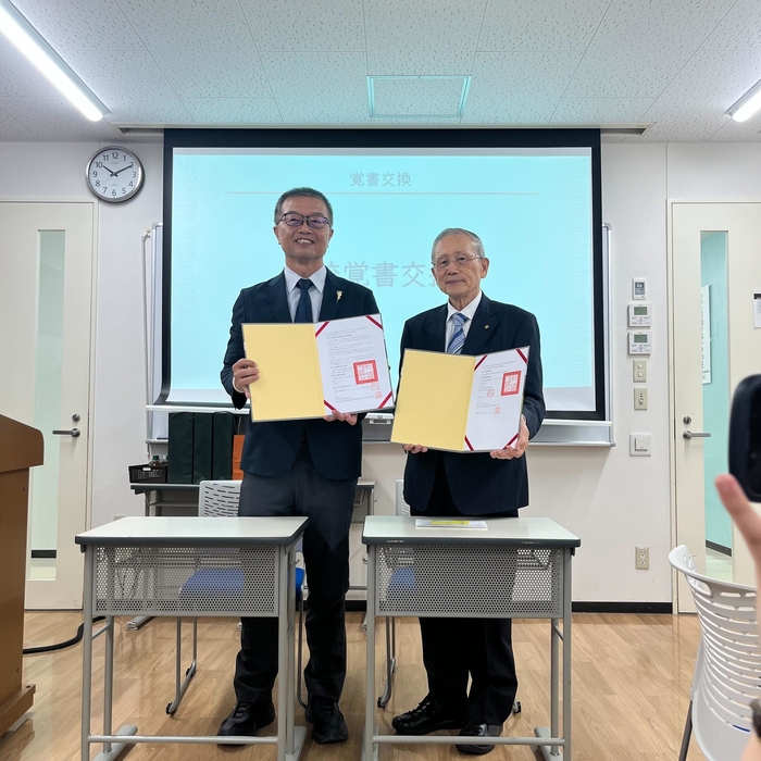 .日本新東京齒科技工士學校與中臺科大合作簽署牙體技術備忘錄