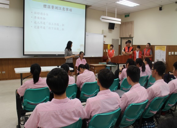 護理體驗課程-生命徵象 吳佳蓉老師