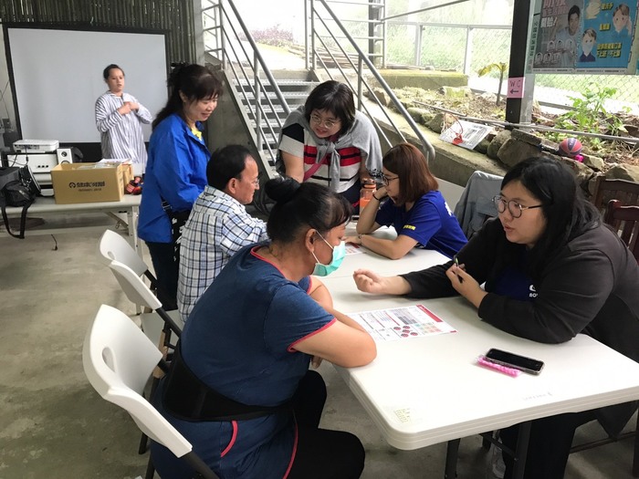 中臺科技大學「憨吉國際志工隊」及衛生保健組「保衛特攻隊」合作至泰雅族部落健康促進