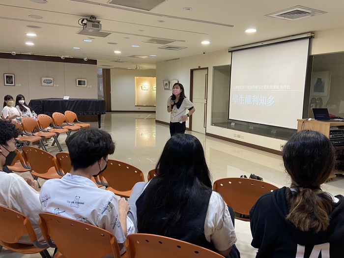 主任於學權講座致詞
