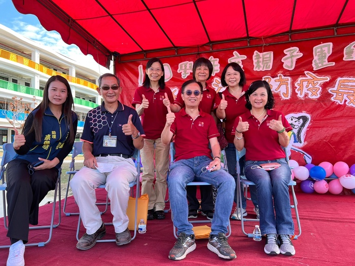 中臺科大廍子非營利幼兒園親子運動會活動 大合照