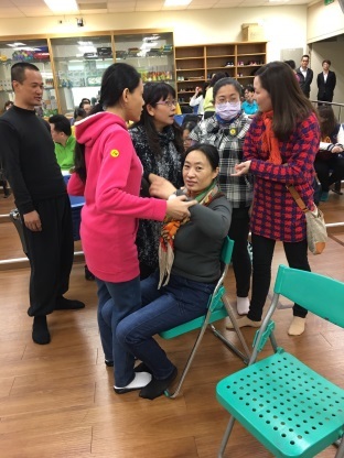 學員相互練習