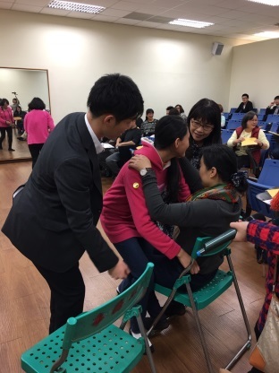 學員相互練習