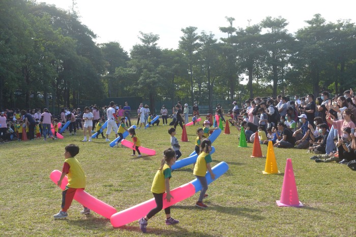 中臺科大廍子非營利幼兒園「親子運動會」幼兒參與活動現場-2