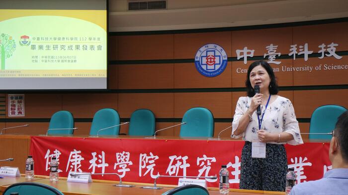 陳錦杏校長鼓勵學生建立自信心