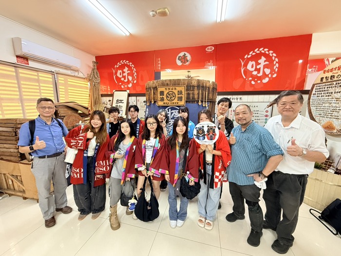 台灣味噌釀造文化館體驗食品產業與品牌文化