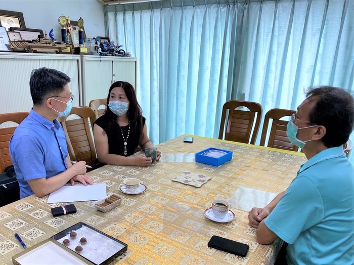中臺科大拜訪草屯商工資處科林莉玲主任並邀請至本校錄製網路節目