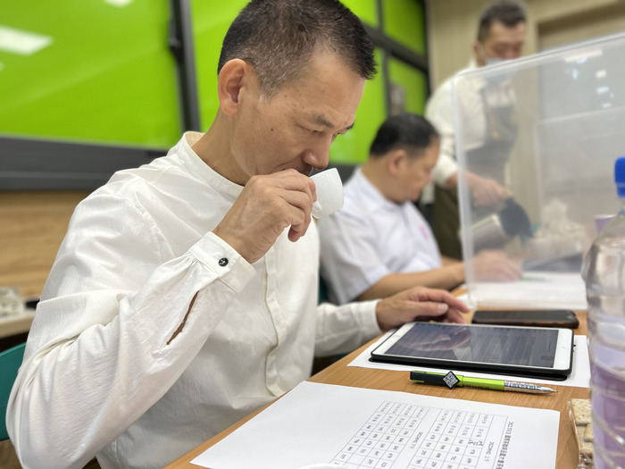 中臺科大辦理ITCE國際茶咖啡品鑑大會-茶品評現況