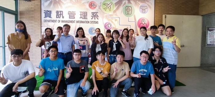 中臺科大資管系產業新尖兵培訓開