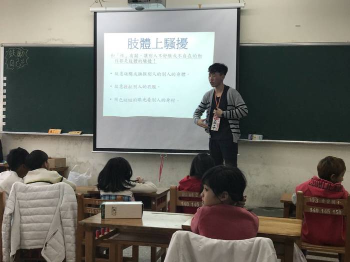 中臺科大學生組成醫療服務隊至尖石鄉健檢及義診
