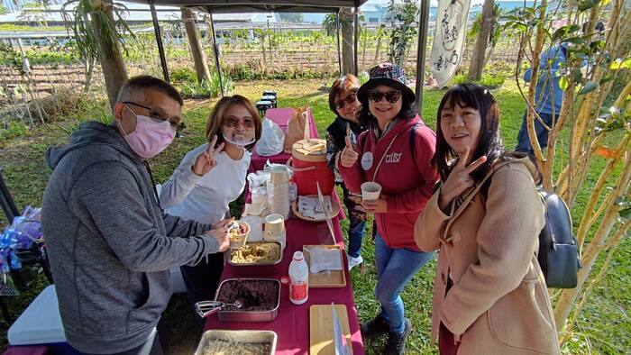 校友企業永德堂贊助好吃養生的紅豆薏仁粥