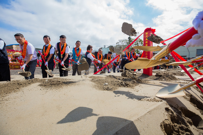 慈興宮醮壇動土.jpg