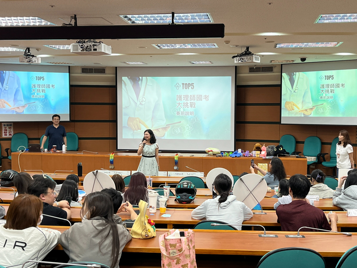 中臺科大護理師國考大挑戰活動，陳錦杏校長致詞為參賽學子加油打氣