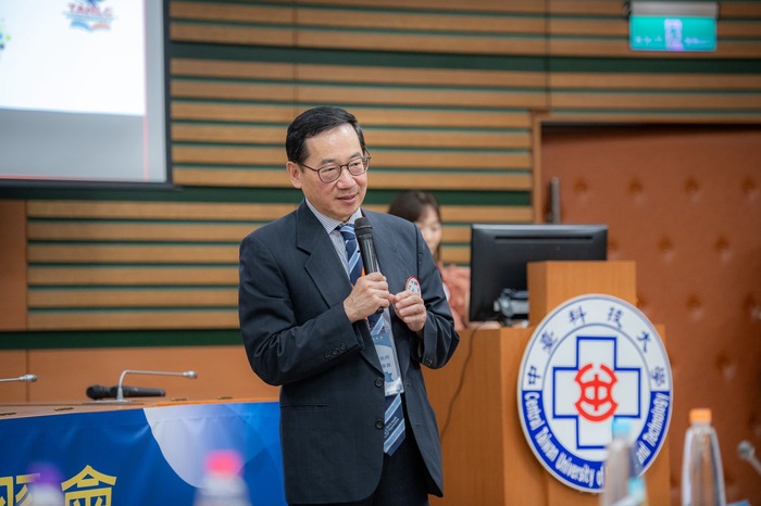 台灣健康識能與傳播學會張武修理事長致詞